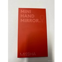 Косметическое зеркало Missha Red Mini Hand Mirror