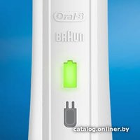 Электрическая зубная щетка Oral-B Pro 1 750 Cross Action D16.513.1UX (черный)