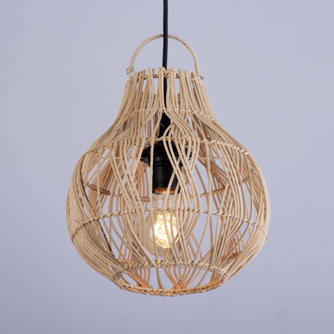 

Люстра средней высоты Sima-Land Диас 10090681