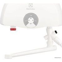 Проточный электрический водонагреватель кран+душ Electrolux Smartfix 2.0 TS (6,5 кВт)