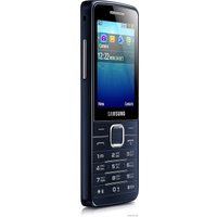 Кнопочный телефон Samsung S5611 (черный)