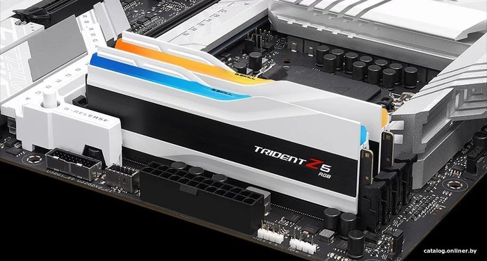 G.Skill Trident Z5 RGB 2x16ГБ DDR5 6000МГц F5-6000J3636F16GX2