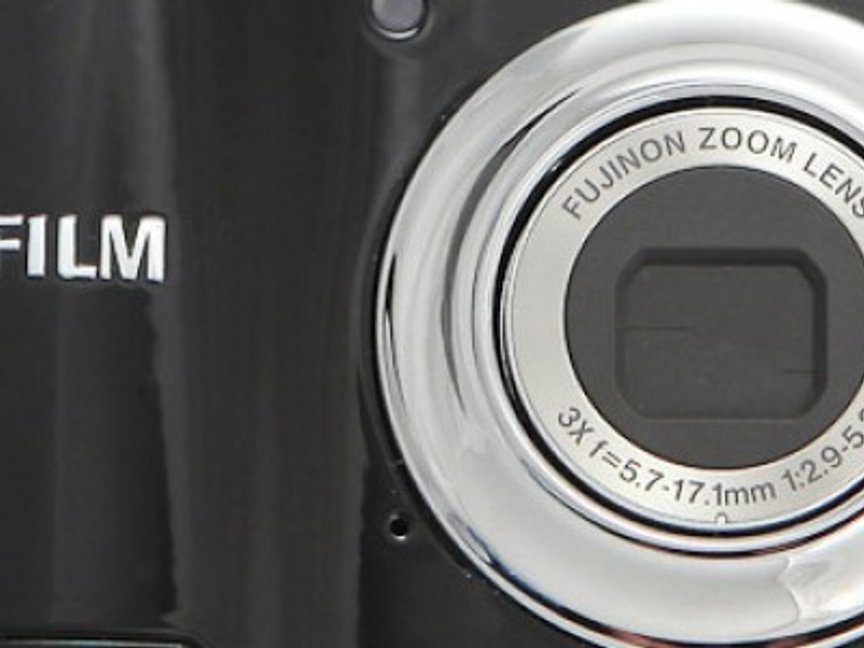 Обзор фотокамеры Fujifilm FinePix A170