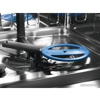 Встраиваемая посудомоечная машина Electrolux EEG68500L