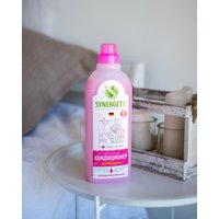 Кондиционер для белья Synergetic гипоаллергенный Аромамагия 1 л
