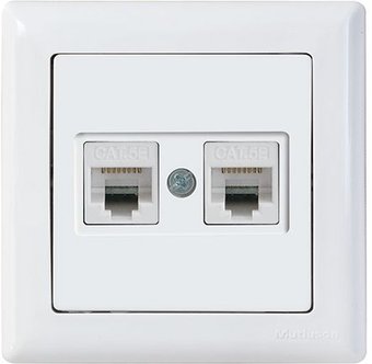 Розетка компьютерная Mutlusan Daria 2120 138 0101