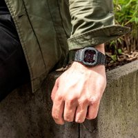 Наручные часы Casio G-Shock G-5600SRF-1DR