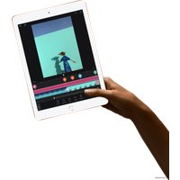 Планшет Apple iPad 2018 32GB MRJN2 (золотой)