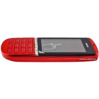 Кнопочный телефон Nokia Asha 300