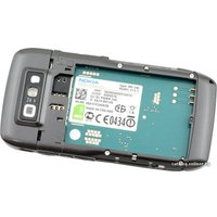 Телефон Nokia E71