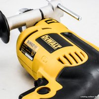 Ударная дрель DeWalt DWD024