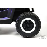 Электромобиль RiverToys T777TT 4WD (белый Spider)