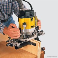 Вертикальный фрезер DeWalt DW625E
