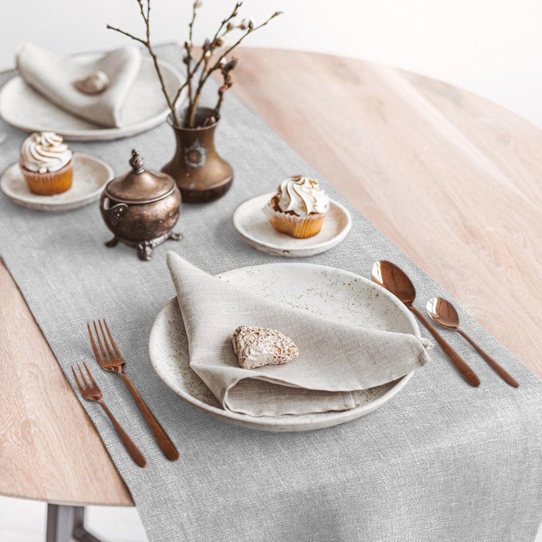 

Дорожка на стол Волшебная ночь 40x140 776600 (пепельно-серый)