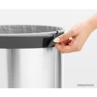 Бак Brabantia 105203 (стальной полированный, крышка металлическая)