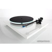 Виниловый проигрыватель Rega Planar 3 (белый)