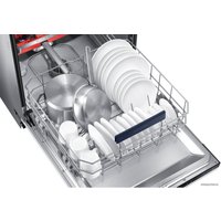 Встраиваемая посудомоечная машина Samsung DW60M9550BB