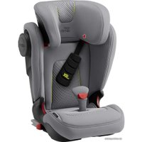 Детское автокресло Britax Romer Kidfix III S (cool flow/silver)