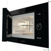 Микроволновая печь Gorenje BM235G1SYB