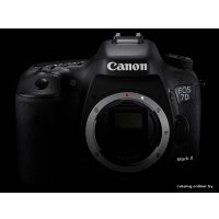 Зеркальный фотоаппарат Canon EOS 7D Mark II Body