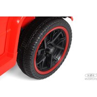Электромобиль RiverToys Z111VO (красный)