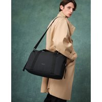 Спортивная сумка Gaston Luga Dash Weekender Small Travel& Sport Bag (бежевый)