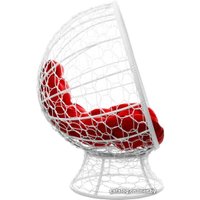 Кресло M-Group Кокос на подставке 11590106 (белый ротанг/красная подушка)