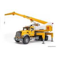 Автомобиль с краном Bruder MACK Granite Liebherr crane truck 02818