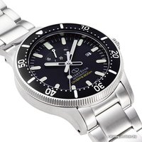 Наручные часы Orient RE-AU0301B