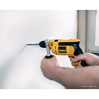 Ударная дрель DeWalt DWD024S