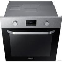 Электрический духовой шкаф Samsung NV68R1340BS