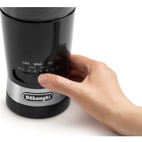 Электрическая кофемолка DeLonghi KG 210