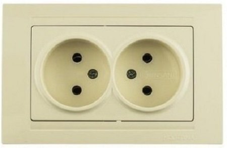 

Розетка Gunsan Moderna 01 29 12 00 100 149