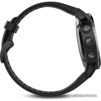 Умные часы Garmin Fenix 5 47mm (серый/черный) [010-01688-00]