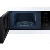 Микроволновая печь Samsung MS22M8054AW