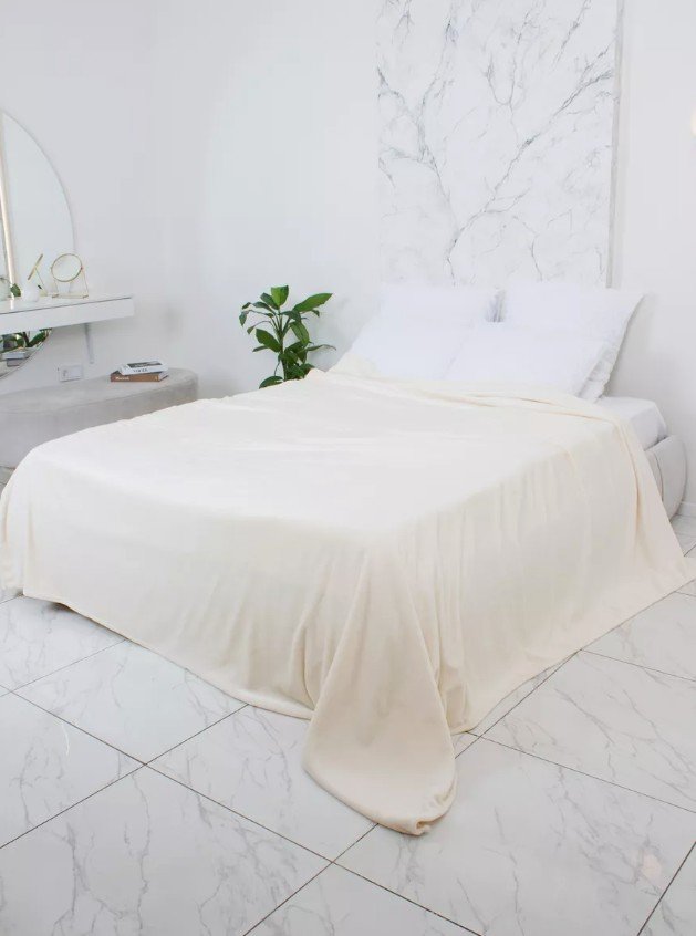 

Плед Casa Conforte Royal Flannel 200x220 6155381 (кремовый)