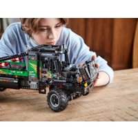 Конструктор LEGO Technic 42129 Полноприводный грузовик Mercedes-Benz Zetros