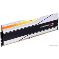 Оперативная память G.Skill Trident Z5 Neo RGB 2x16ГБ DDR5 6400МГц F5-6400J3239G16GX2-TZ5NRW