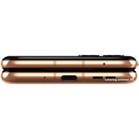 Телефон Motorola Razr 40 Ultra 8GB/256GB (персиковый)