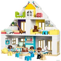 Конструктор LEGO Duplo 10929 Модульный игрушечный дом