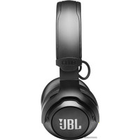 Наушники JBL Club 700BT