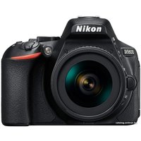 Зеркальный фотоаппарат Nikon D5600 Kit 18-140mm AF-S VR