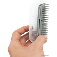 Массажная щетка Trixie 23131