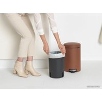 Мусорное ведро Brabantia Pedal Bin NewIcon 12 л (минерально-коричневый)