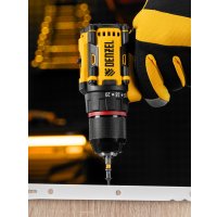 Дрель-шуруповерт Denzel CDH-BL-20 (с 2-мя АКБ, кейс)