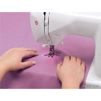 Электронная швейная машина Singer Starlet 6699 в Борисове