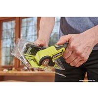 Гравер Ryobi USB Lithium RRT4-120GA15 (с АКБ)