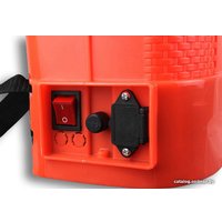 Аккумуляторный опрыскиватель Умница ОЭМР-12