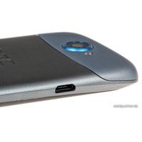 Смартфон HTC One S