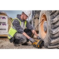 Автомобильный компрессор DeWalt DCC018N